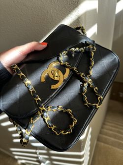 New Chanel Classic Flap With Adjustable Chain Ball for Sale in New York, NY  - OfferUp