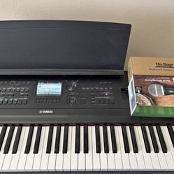 Yamaha DGX-670 Portable Grand Digital Piano - Black STAGE ESSENTIALS BUNDLE