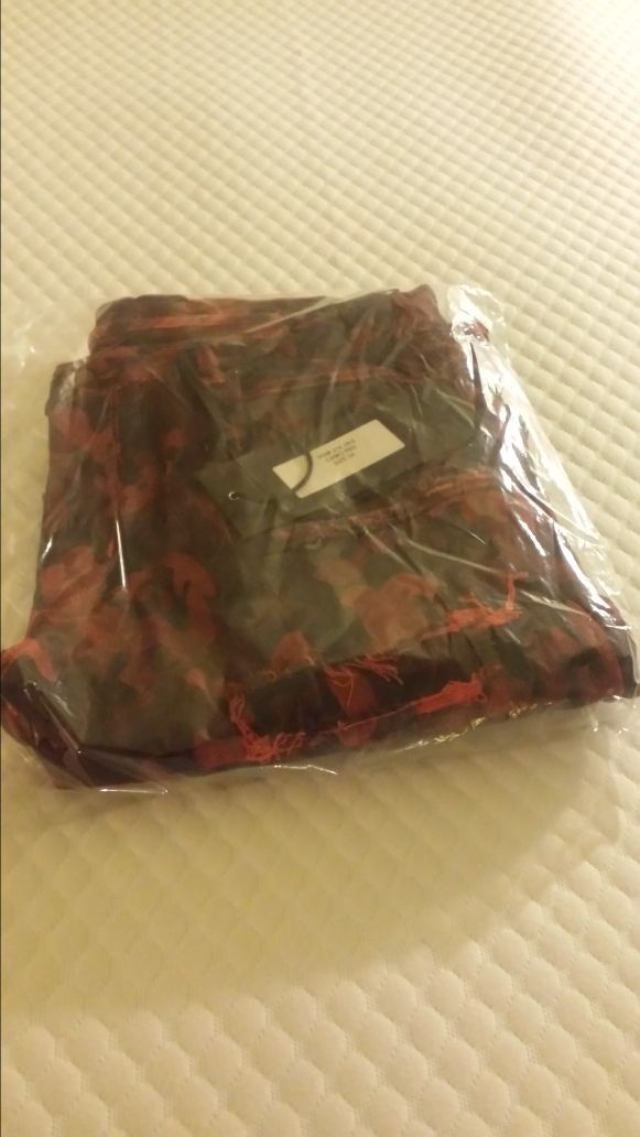 Rockstar original, red and black camo pants