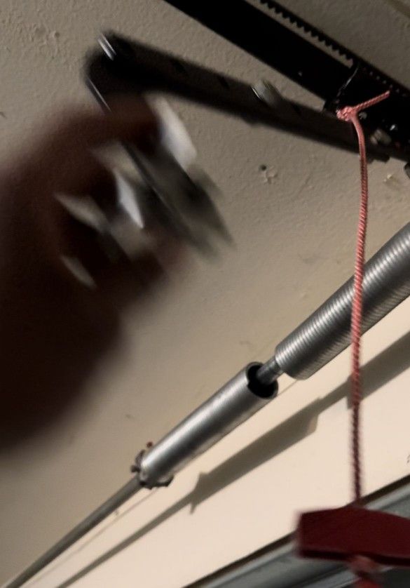 Torsión Springs Garage Door