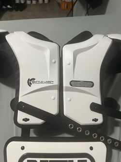 UNUSED! Shoulder Pads Battle (Read description)