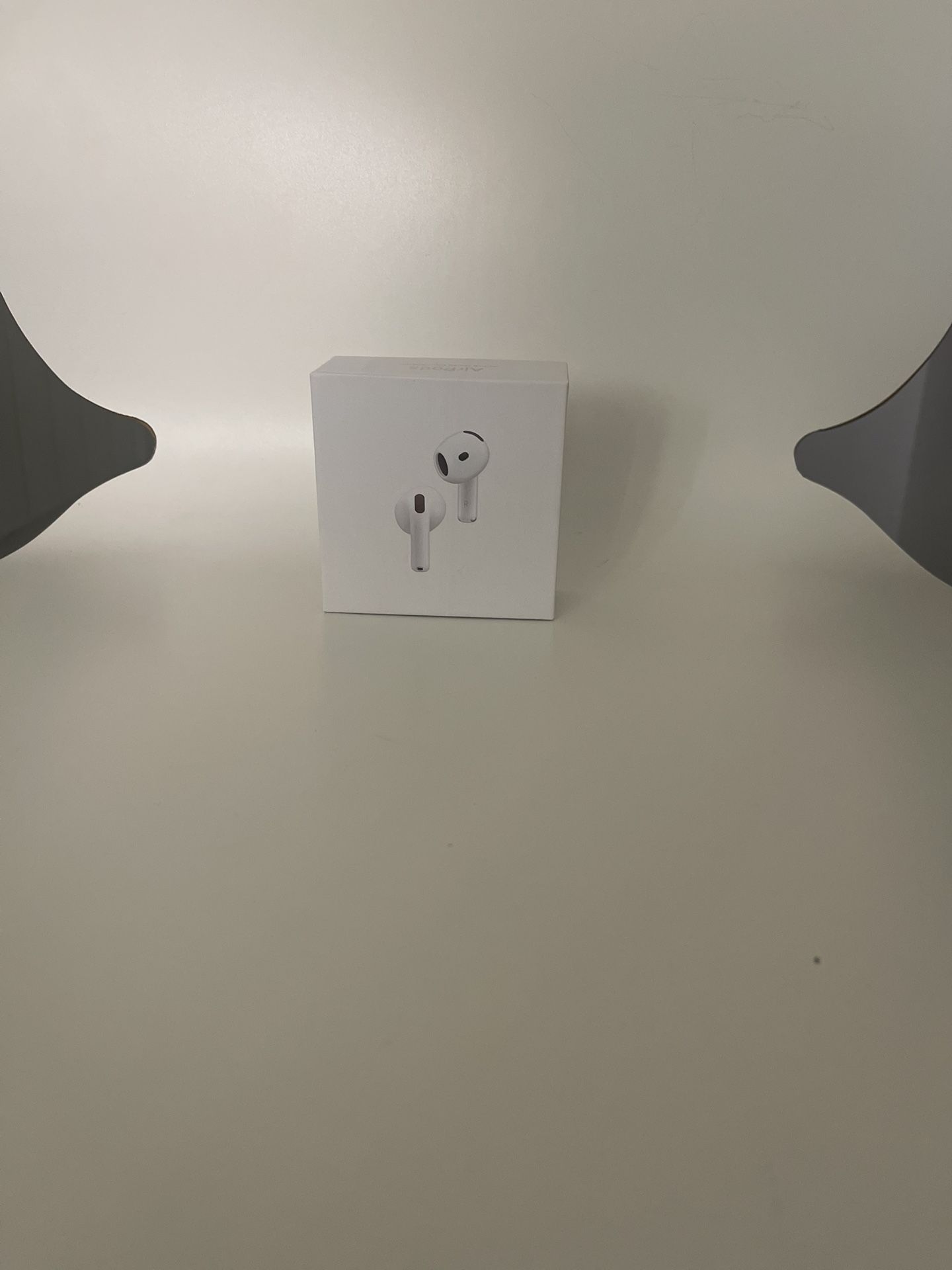 Airpod Gen 4s
