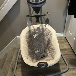 Graco baby Swing