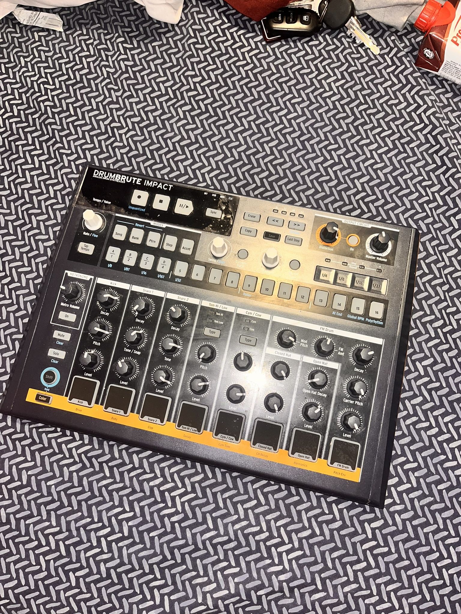 Arturia DrumBrute Impact Drum Machine