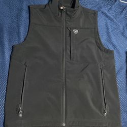 Arait Vest