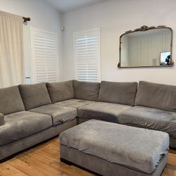 Gorgeous Grey couch 