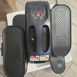 GUGTTR Under Desk Elliptical Machine
