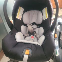 chicco keyfit 30 plus 2 bases plus stroller 