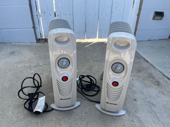 2 Personal Heaters COSTWAY Oil Filled Radiator Heater, 700W Portable Space Heater