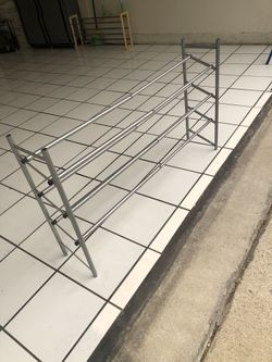 Shoe rack