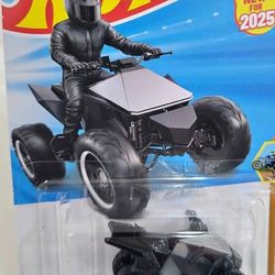 Tesla-cyberquad