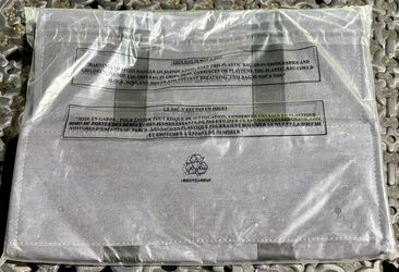 *NEW* London Fog Canvas Tote