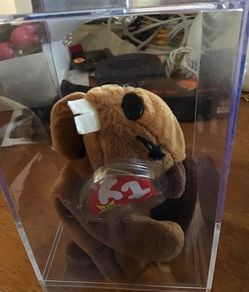 Ty beanie baby Bucky