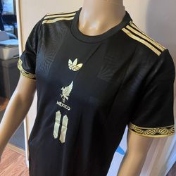 Mexico Soccer Black Soccer Jersey S. Giménez Size Medium To 2XL