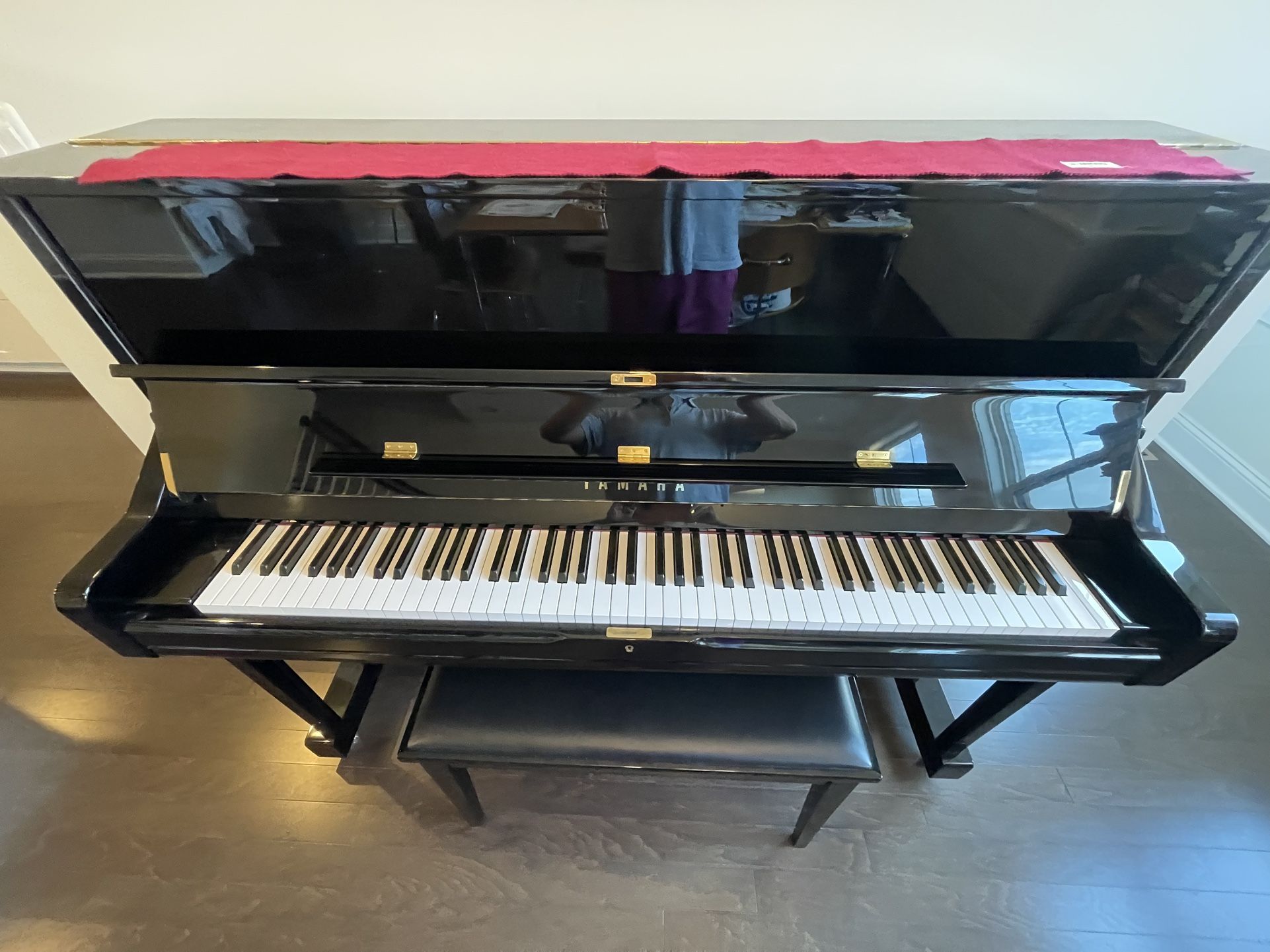 Yamaha U1 Upright Piano Mint Condition