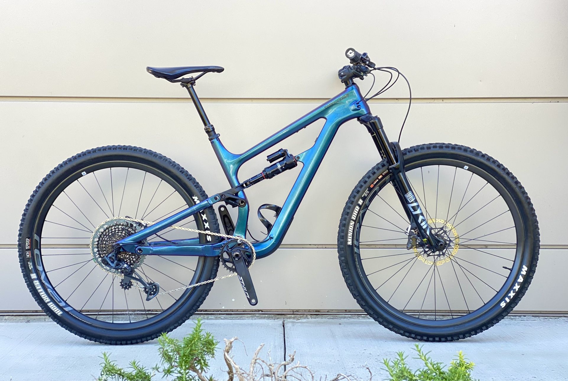 Cannondale Habit SE 29er, Medium size, full suspension carbon mountain bike, carbon wheels 