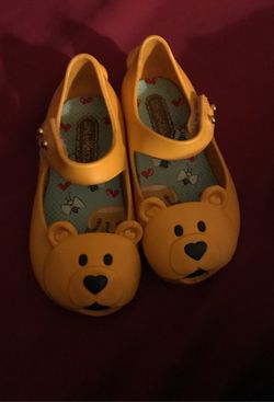 Mini Melissa yellow bear