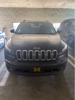 2014 Grey Jeep Cherokee Latitude