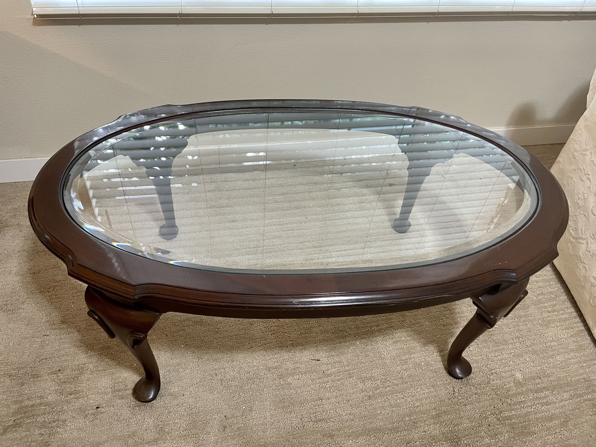 Ethan Allen Cocktail Table for Sale in Seattle, WA OfferUp