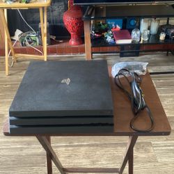 Ps4 Pro 700GB