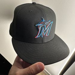 New Era Miami Marlins Baseball Cap 7 3/8 Fitted