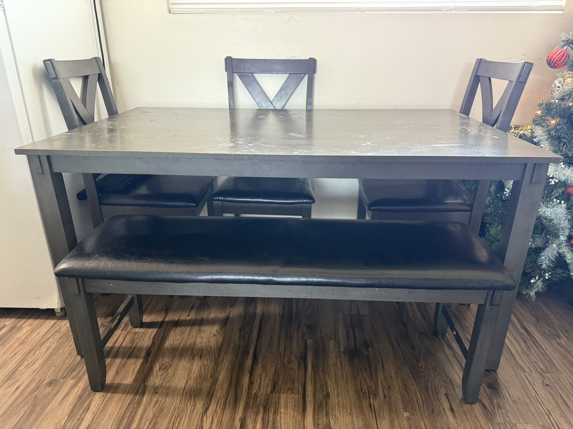 Free Dining Set Table And Chairs