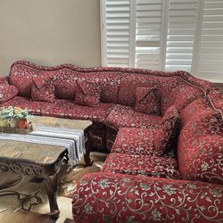 Sectional Sofa, Rug And Coffee Table