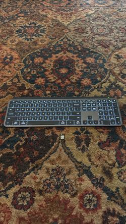MX Keys for Business