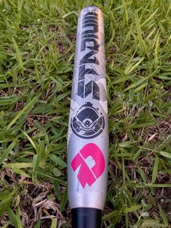 DeMarini Stadium - 34/26🔥 Softball bat