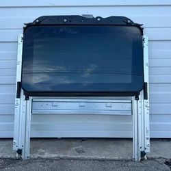 13-16 MERCEDES GL450 X166 SUNROOF SUN ROOF WINDOW GLASS OEM