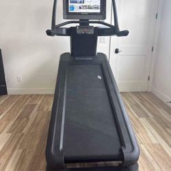NordicTrack Commercial X22i Treadmill-NTL29222-In Box 🏃‍♂️🏃‍♀️