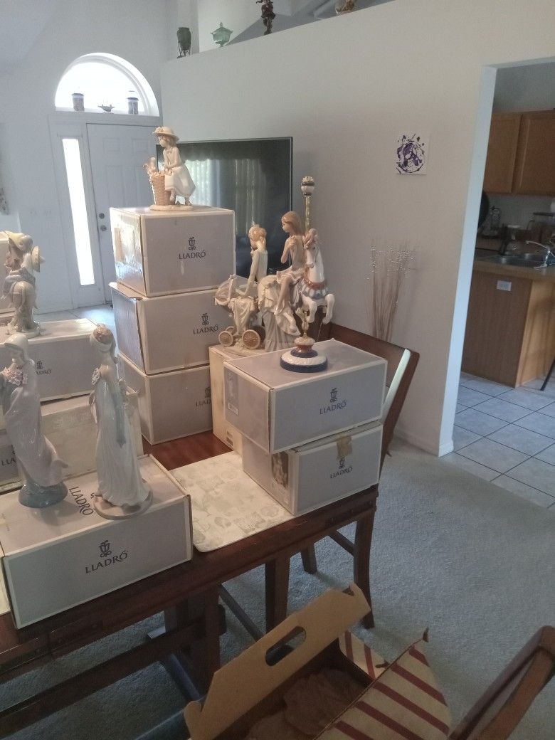 Asst Lladro