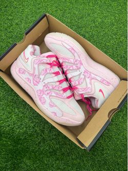 New Nike KD 18 Aunt Pearl Size 10.5
