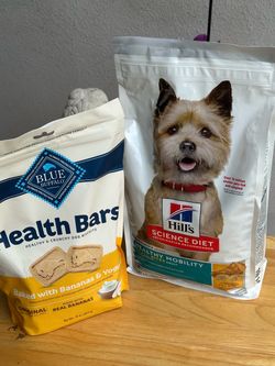 Dog food & health bars