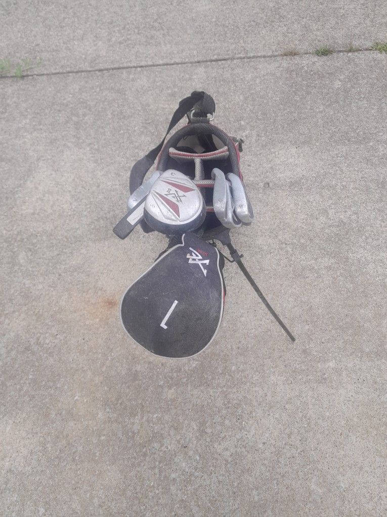 Extreme Velocity 2 Golf Clubs With Bag