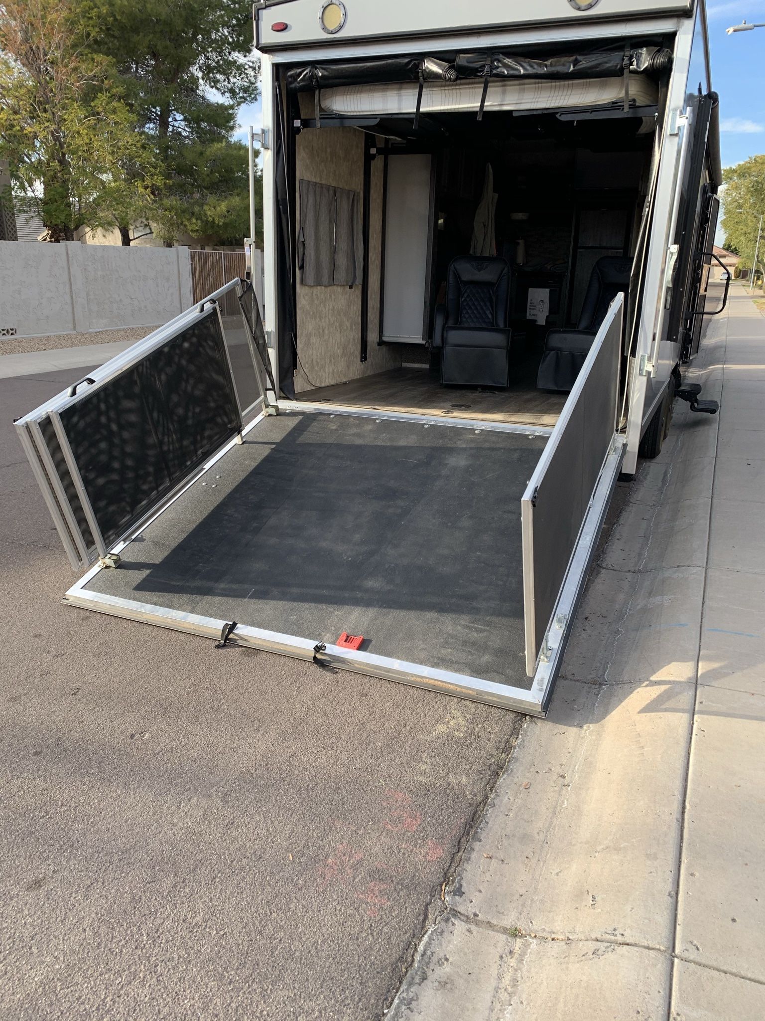 Toy Hauler Ramp Patio and Cable Kit for Sale in Glendale, AZ OfferUp