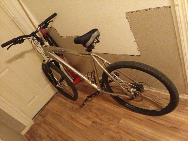 Specialized Mt Bike Hardrock Pro
