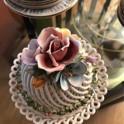 Beautiful Antique Decorative 