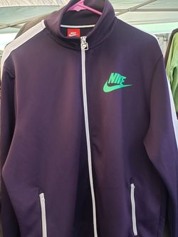 Nike jacket mens large