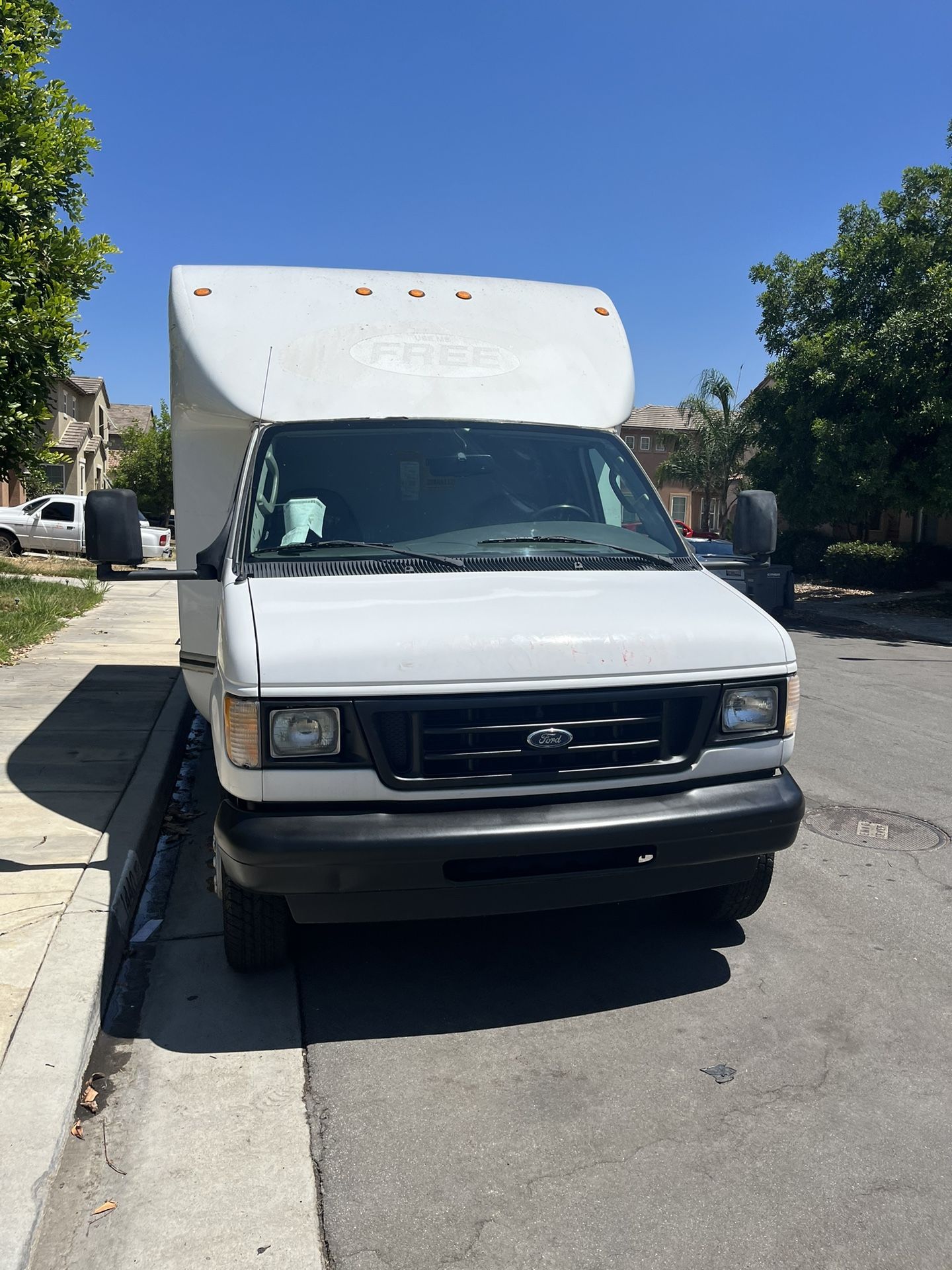 2003 Ford E350 Box Truck 14 Feet 52,000 Miles