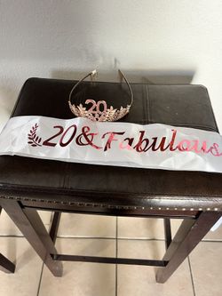 Sash & Crown