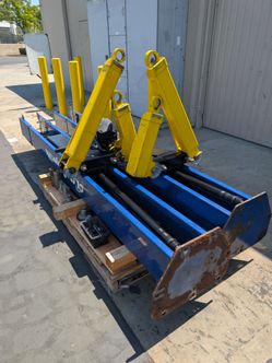 Challenger Versymmetric 10,000 lb. Two post lift model cl10v3