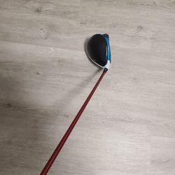 Taylor Made Sim Max Driver