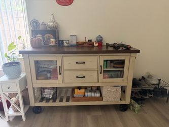 Farmhouse Kitchen Island Cart on Wheels