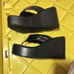 Women's size shoes wedges tongs Size 5