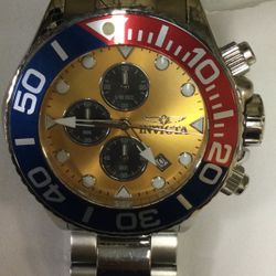 Invicta Grand Diver Men’s 52mm Stainless Steel Case Featuring A Striking Yellow Dial 
