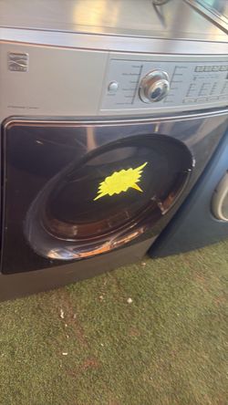 Bonita secadora de gas marca kenmore con garantía de 3 meses