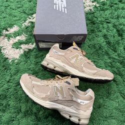 New balance 2002r protection pack driftwood