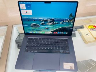 MacBook Air M2 8gb ram 256gb ssd 15inch