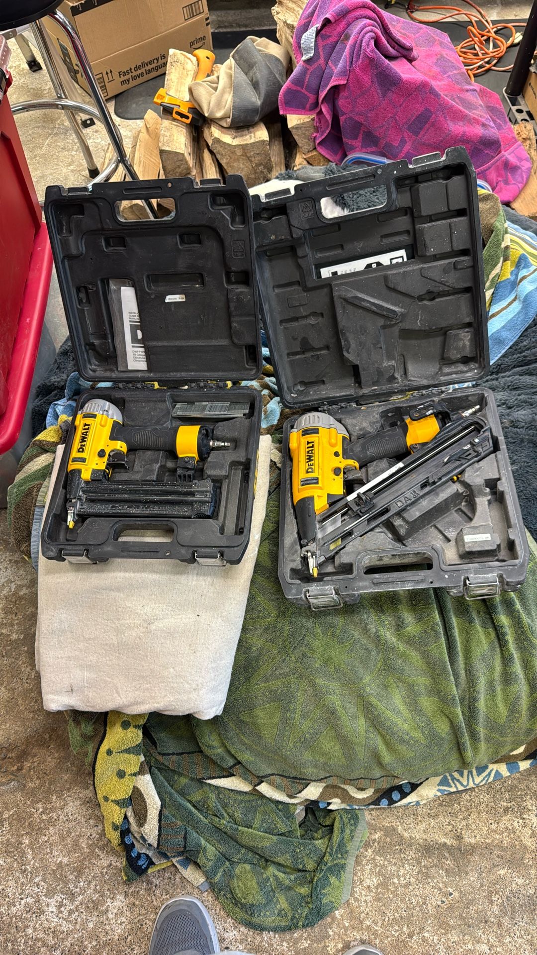 Dewalt Air 15g And 18g Nailer